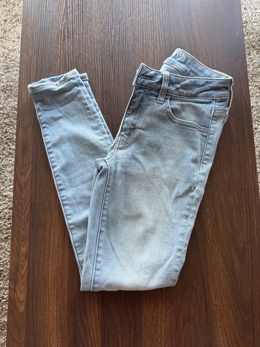 American Eagle Outfitters Light Blue Skinny Jeans